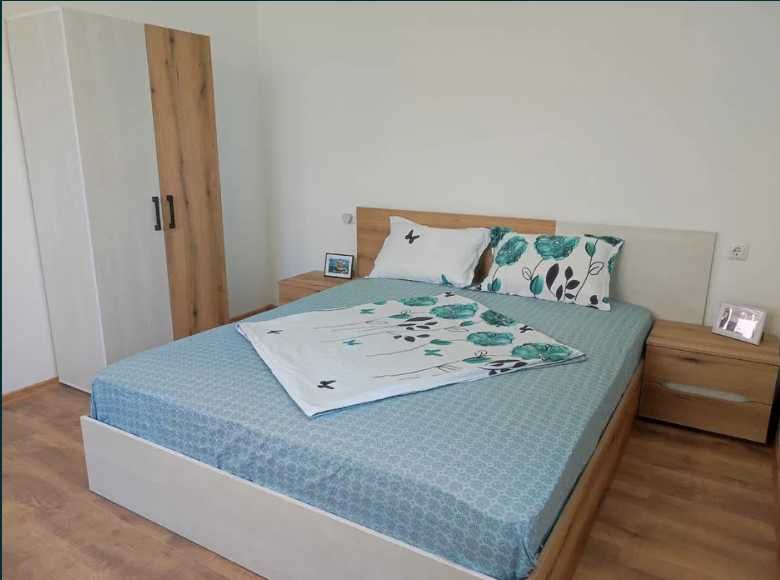 Дава се под наем Къща в Царево - 110 кв.м за 175 € - Снимка #1