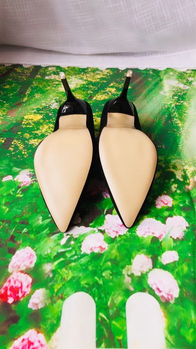 Элегантные туфли - лодочки