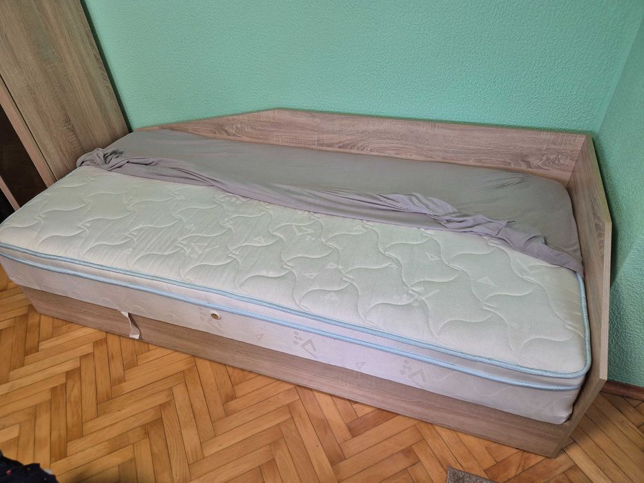 Юношеско легло 90/200