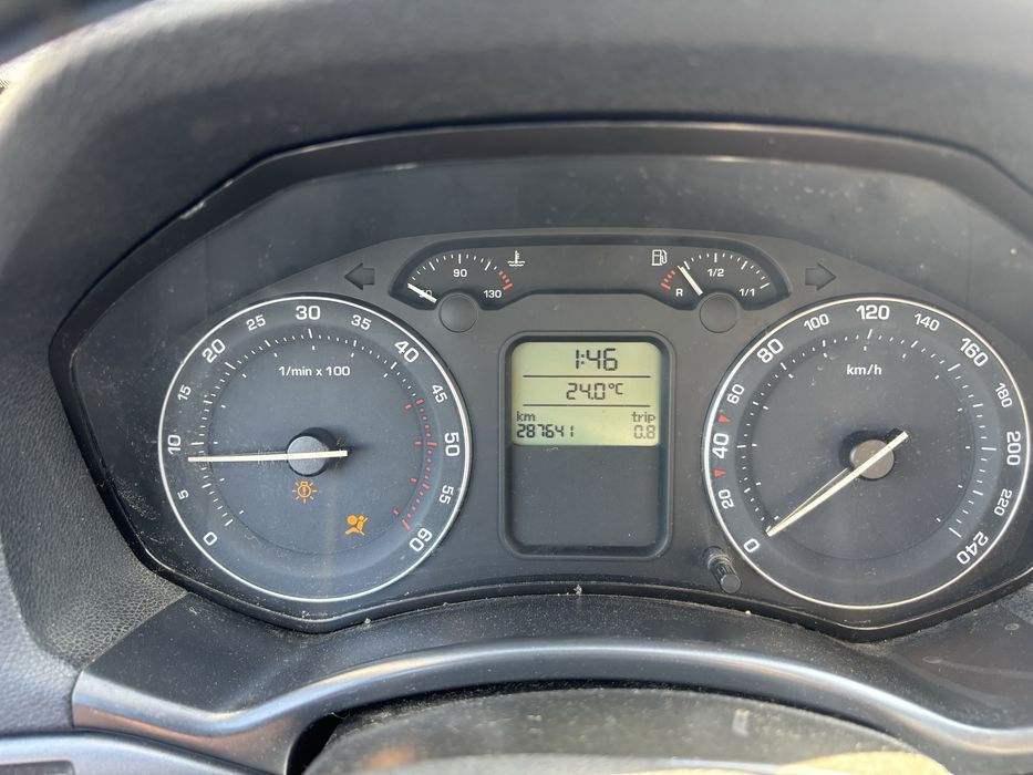 Skoda Octavia Шкода Октавия на Части 1,9ТДИ BXE 1.9 TDI 105 к.с. 5 степенна ск кутия!