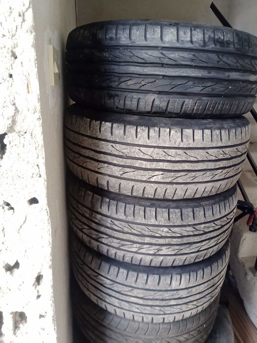 Продавам летни гуми Кумxo 205/55/16 Dot 2016 g.20 лв.