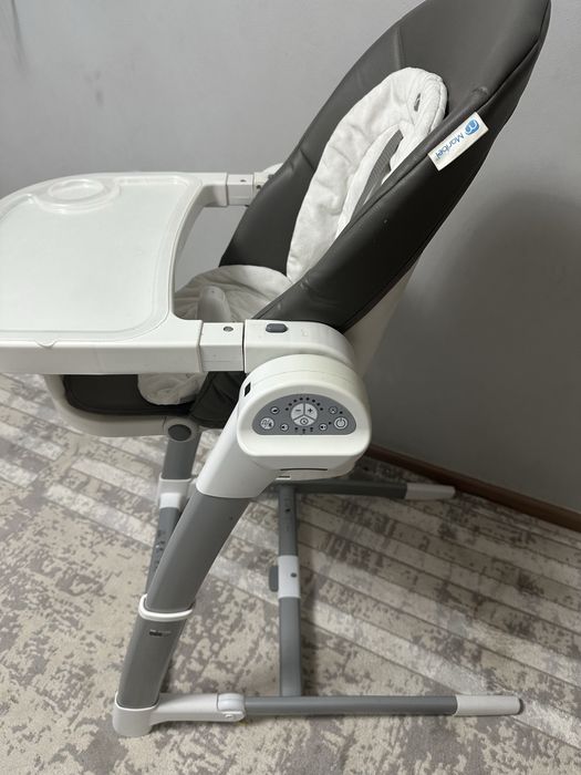 Стульчик- шизлонг для кормления