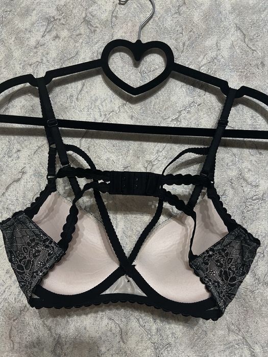 Бюстгальтер Victoria’s Secret