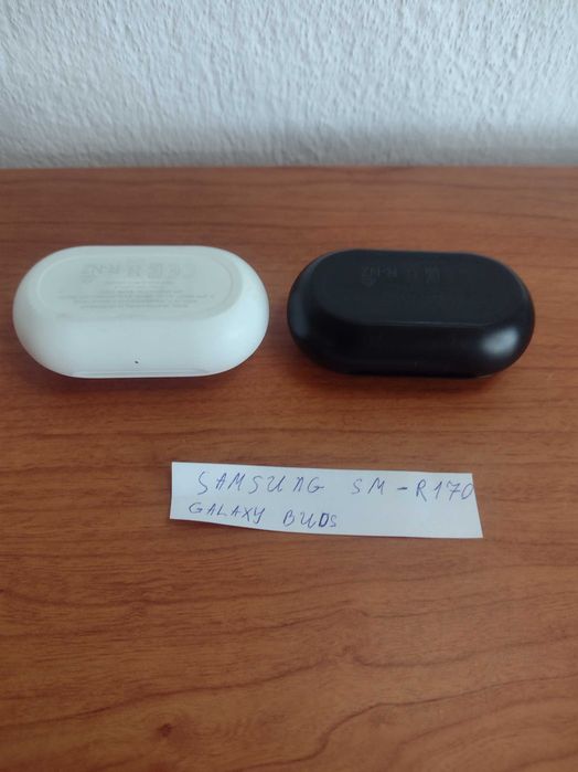 Samsung Galaxy Buds заряден кейс части