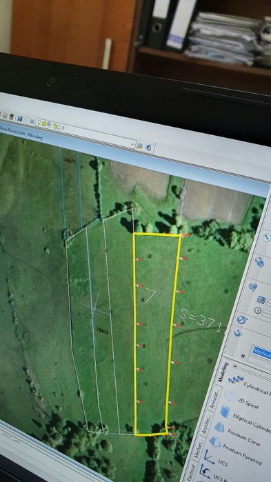 Vand teren intabulat  la munte