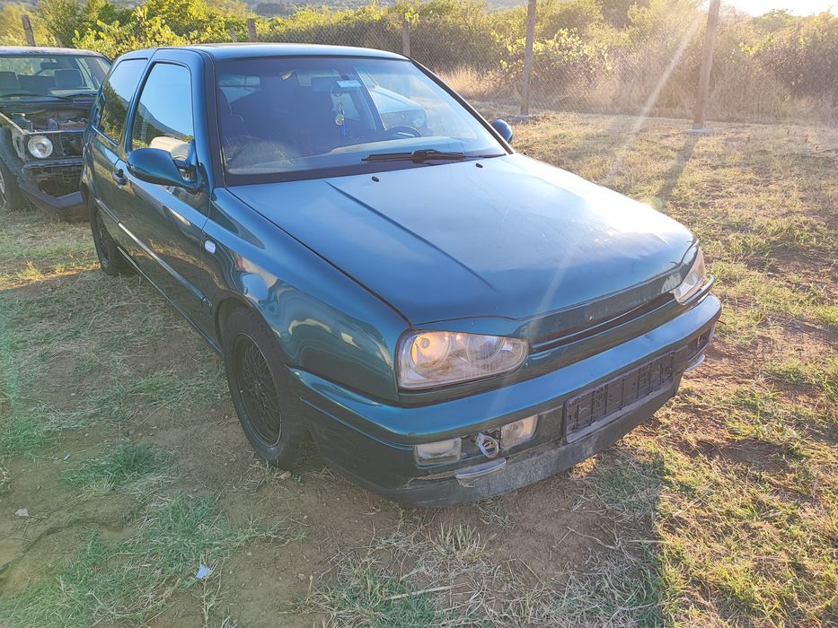 Golf 3 1.4 НА ЧАСТИ