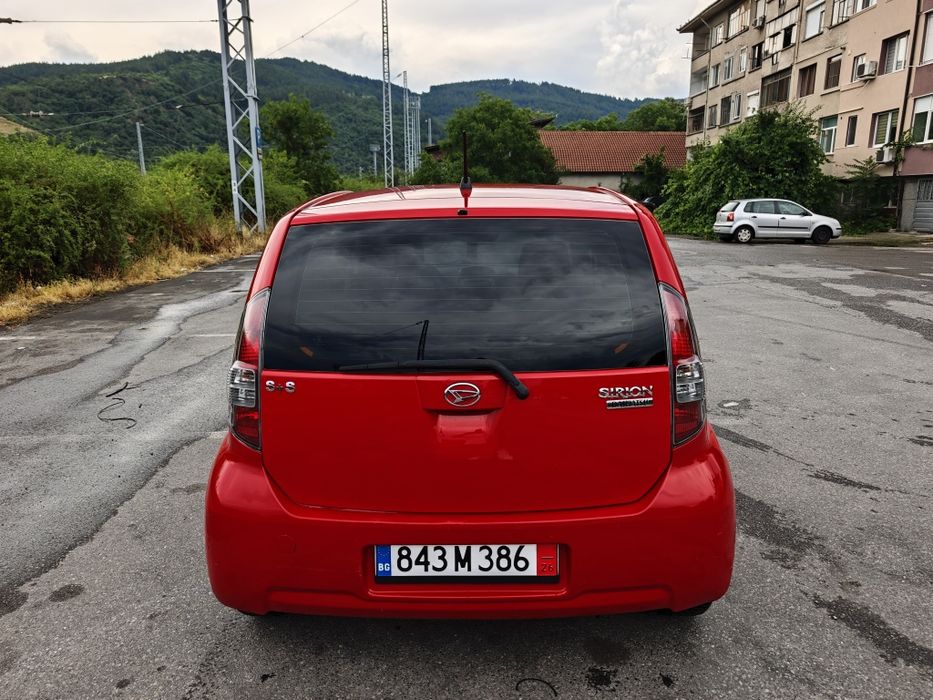 Daihatsy Sirion 1.0i 12V Газ-Бензин