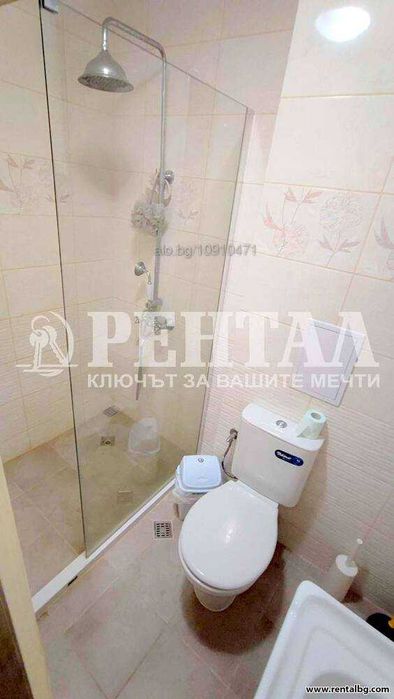 Тристаен, тухлен до Новотела с гараж