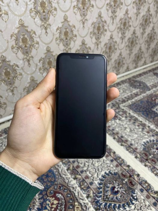 iPhone 11 pro 64gb