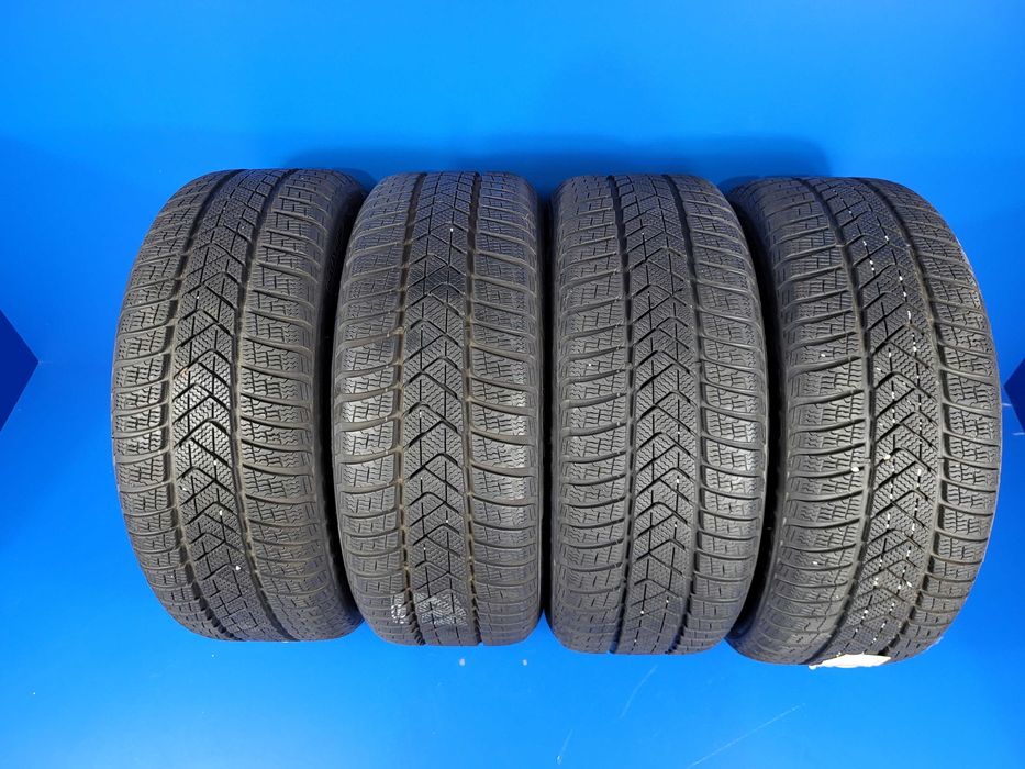 Vand set 4 anvelope M+S 245 45 18 Pirelli Sottozero fff bune