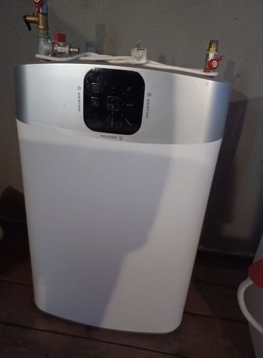 Boiler electric Ariston