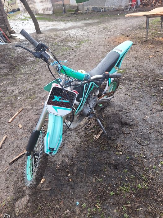 Dezmembrez cross 125cc