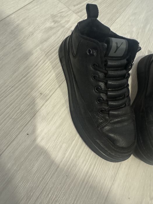 Продам ботинки на мальчика