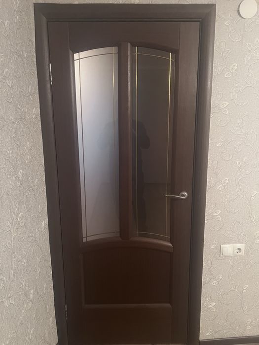 Продам межкомнатные двери