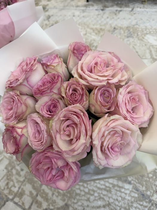 Объемный Букет из 15 роз