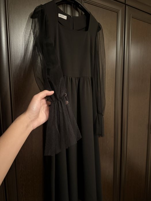 черное вечернее платье