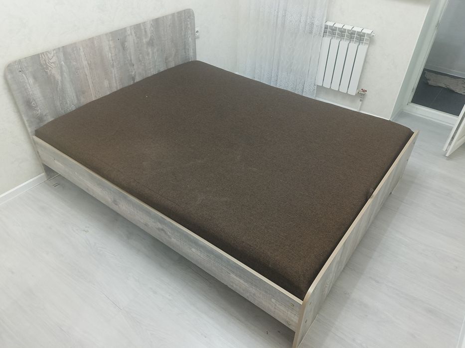 Продам двухспальная кровать