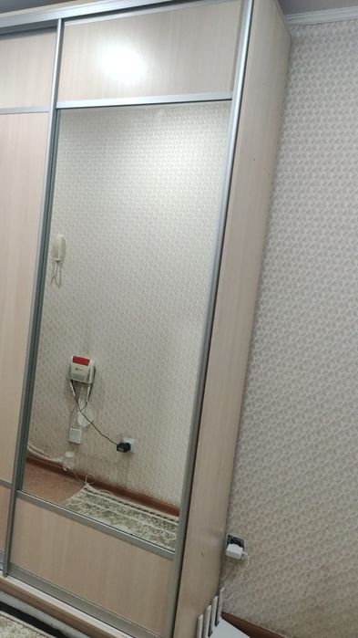 Продам прихожую 100000тыс