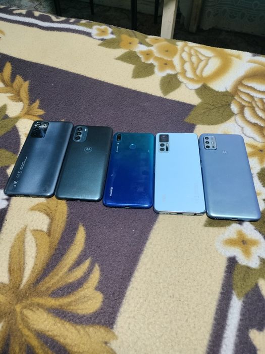 Telefoane mobile defecte