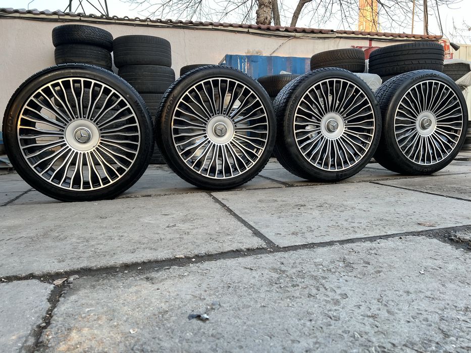 Мерседес S клас разноширокий