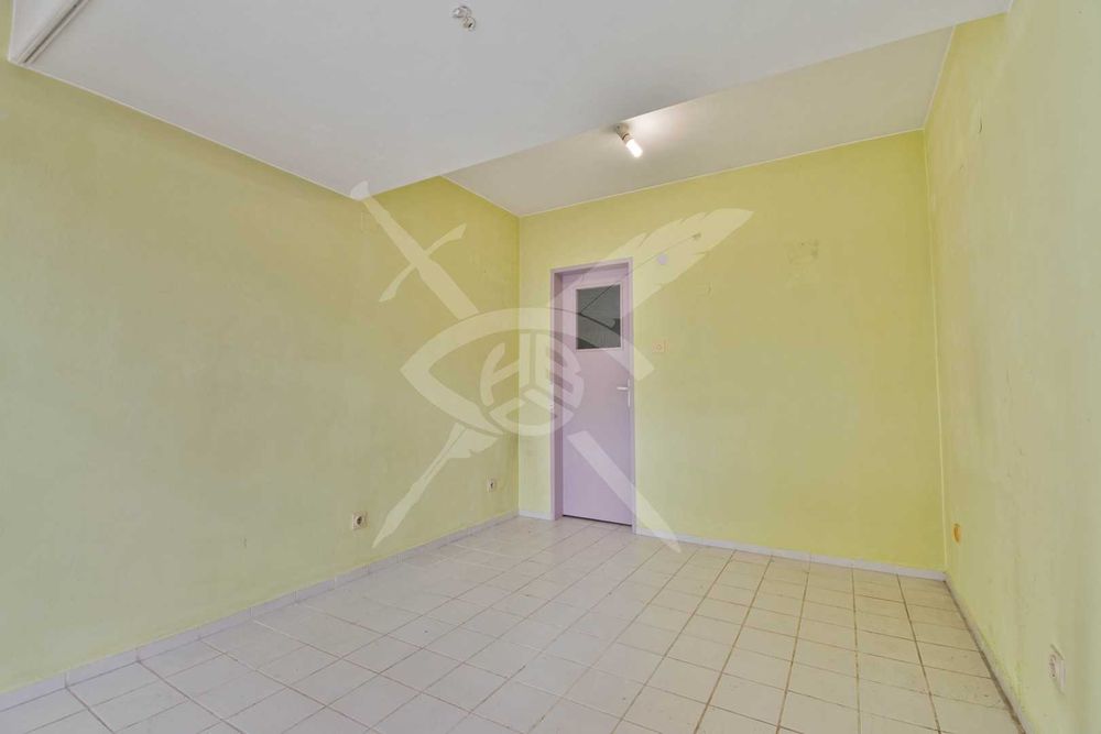 Дава се под наем Магазин в София, Център - 16 кв.м за 59349.21 € - Снимка #4