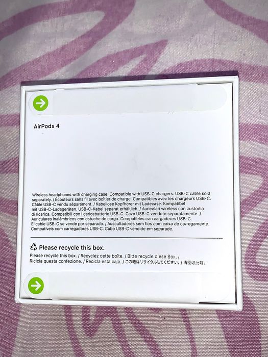 Apple AIRPODS 4TH GEN, бял цвят