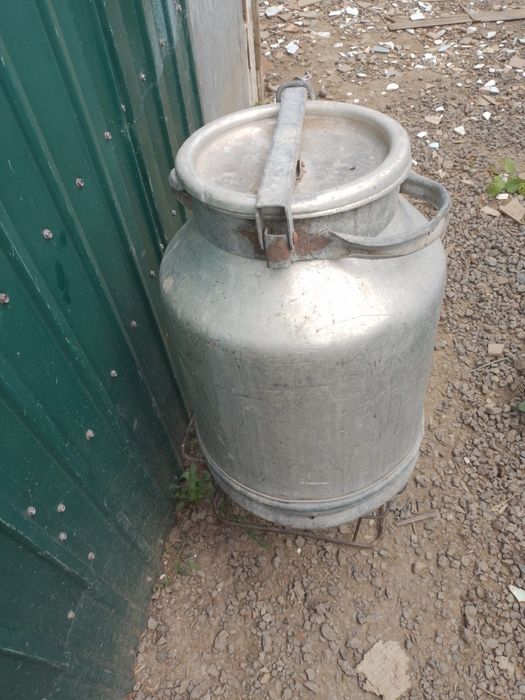 Продам бидоны для воды СССР.