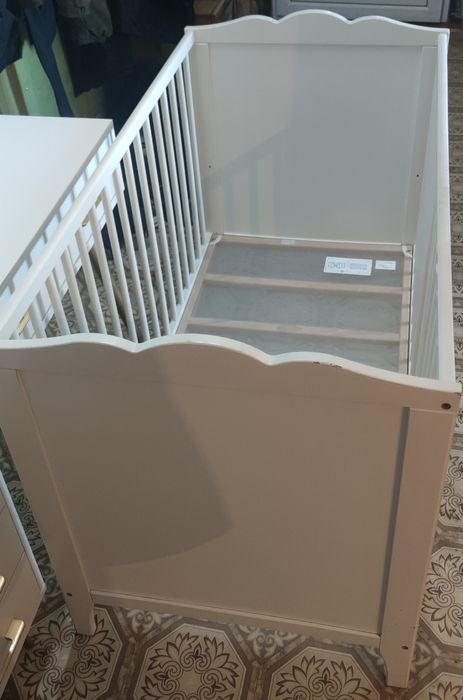 Кроватка детская