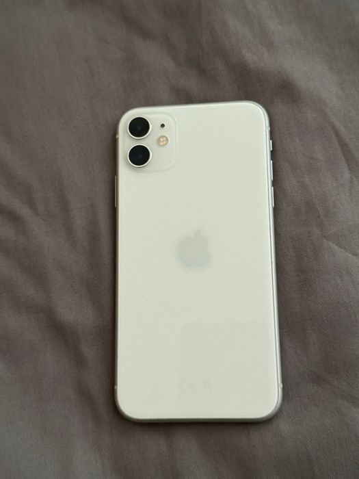 Продам Iphone 11 64гб
