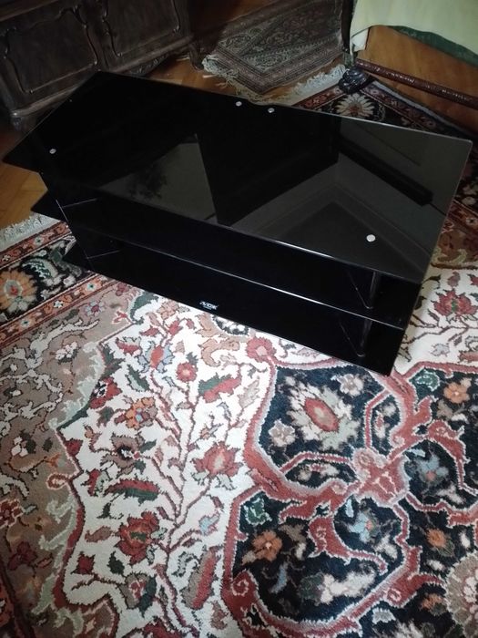 Comodă tv din sticlă neagră
