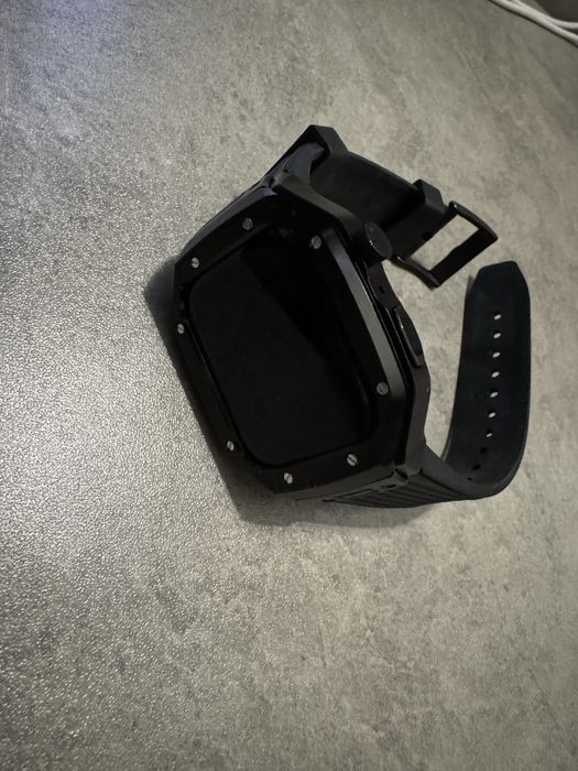Продам ремешок защитный кейс для Apple Watch 44/45 mm