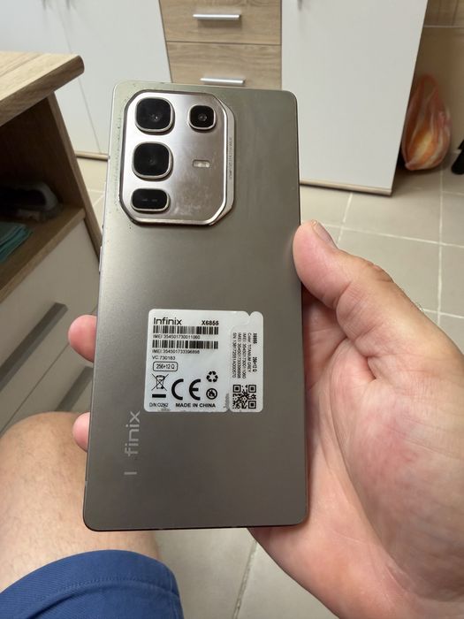 Infinix Note 50 Pro 12/256gb - отличен