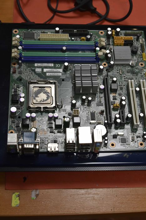 Дънна платка Lenovo  MTQ45MK  - Intel P45 Chipset DDR3 775