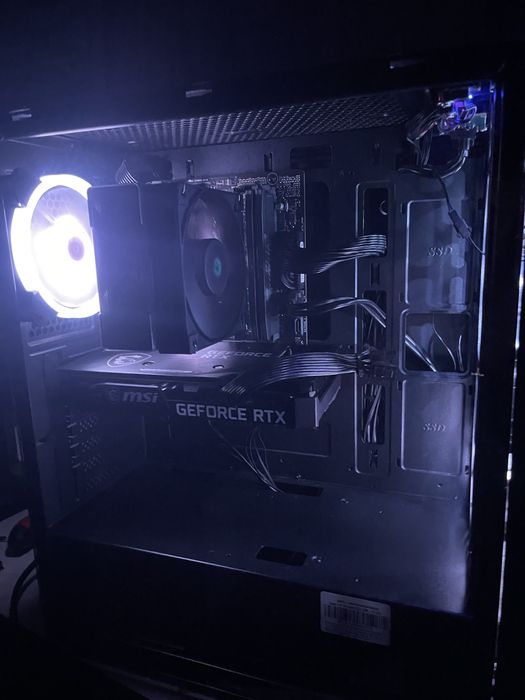 Vand pc gaming rtx 3060 12 gb si monitor 120hz