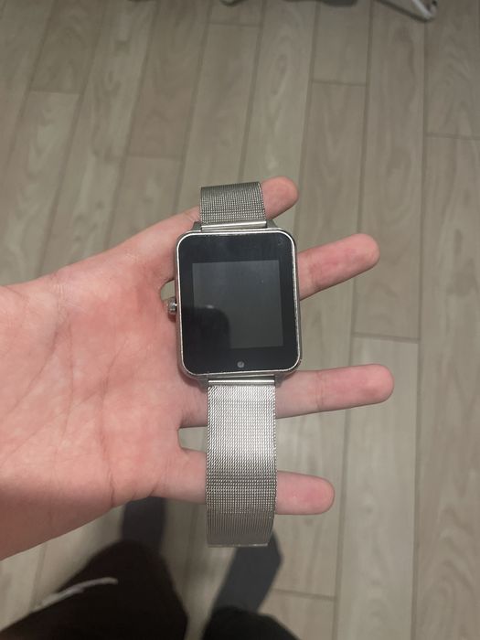 Ceas inteligent cu incarcator