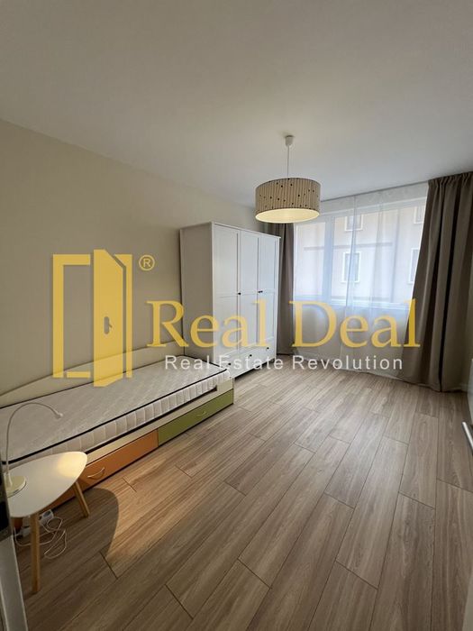 Дава се под наем Четиристаен апартамент в София, Редута - 125 кв.м за 1050 € - Снимка #8