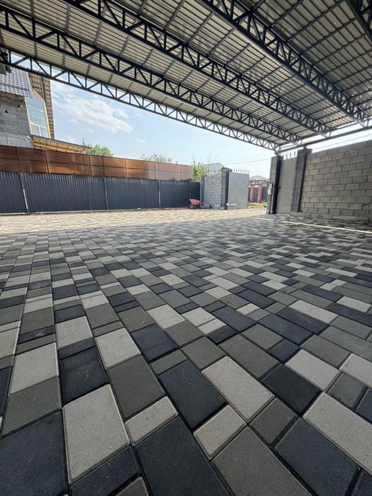 Брусчатка, поребрики, бордюры