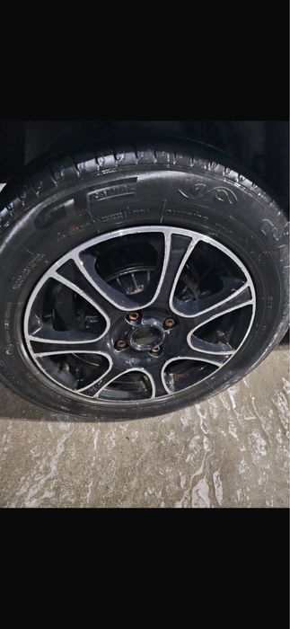 Сдам машину в аренду Largus