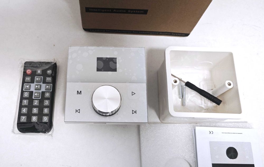 Amplificator de perete incastrabil bluetooth 4x30W, design deosebit