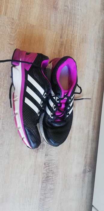Дамски маратонки Адидас - 39 номер