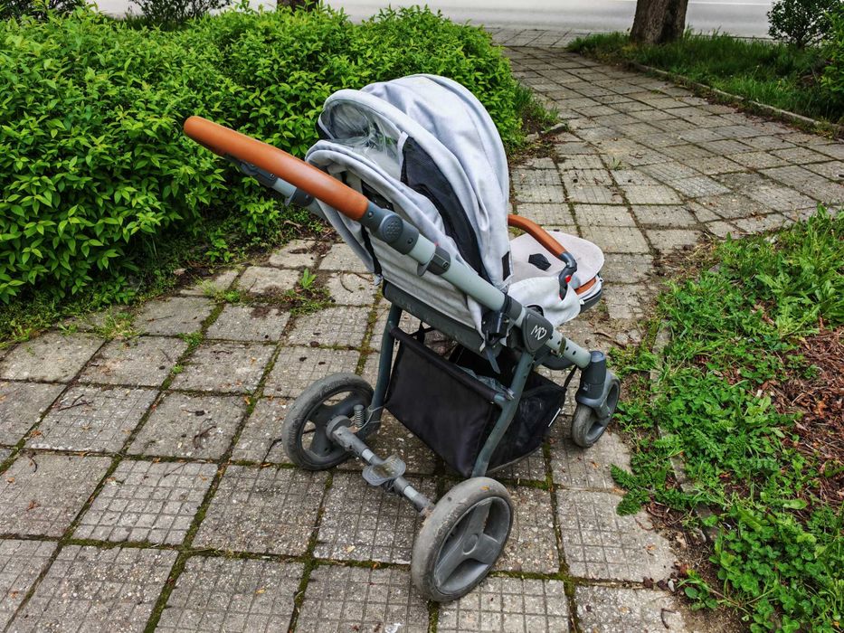 Бебешка количка 3в1 Babyactive Mommy