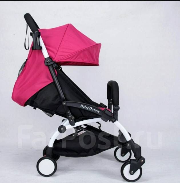 Продам прогулочную каляску