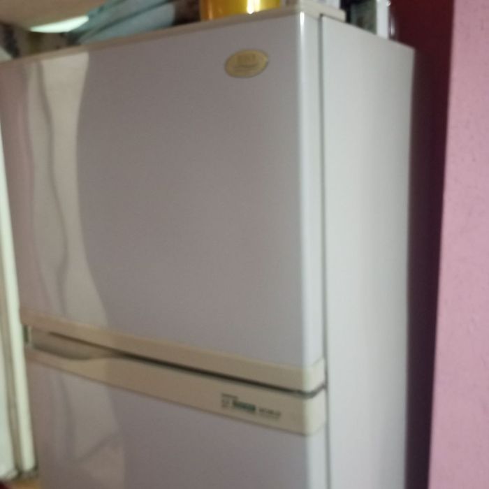 Samsung xolodilnik sotiladi