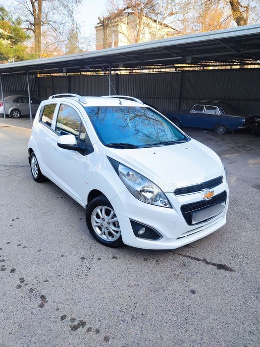 Spark sotiladi 2023 avtomat 31000 yurgan toza