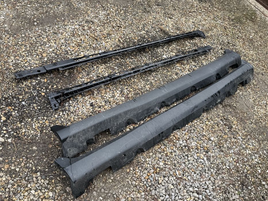 Прагове за Mercedes GLC W253