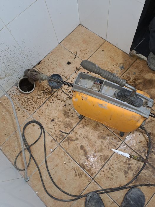 Услуги сантехника прочистка канализации немецким Аппаратом в Атырау