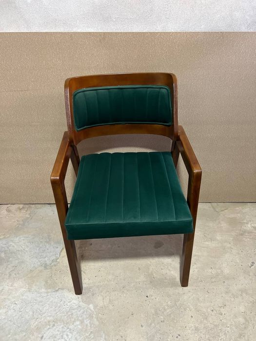 Stul Restran Kafe uchun