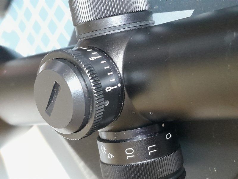 Vand luneta Schmidt&Bender Zenith 2,5-10x56