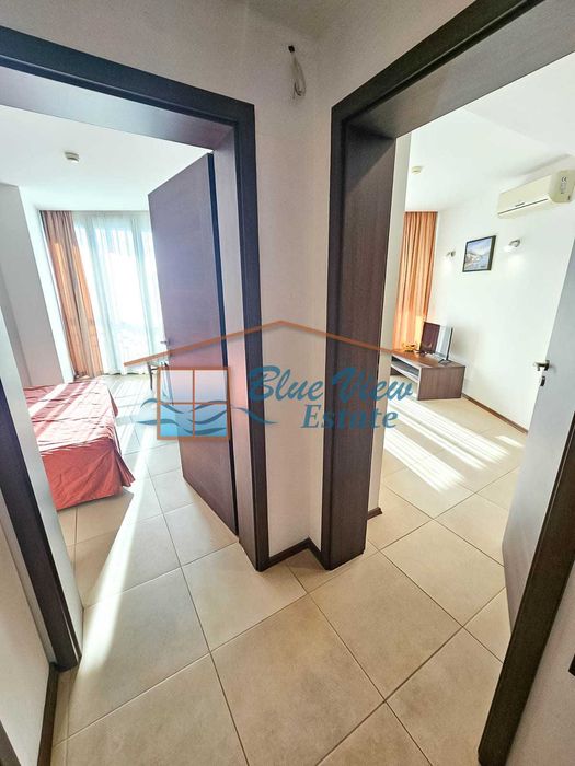 Двустаен апартамент на първа линия в Балчик