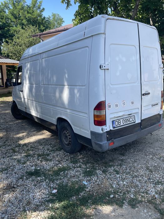 Mercedes sprinter